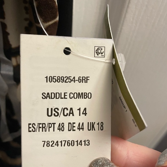 Anne Klein capped shear sleeve blouse pattered front and plain black back w tags - Picture 3 of 7